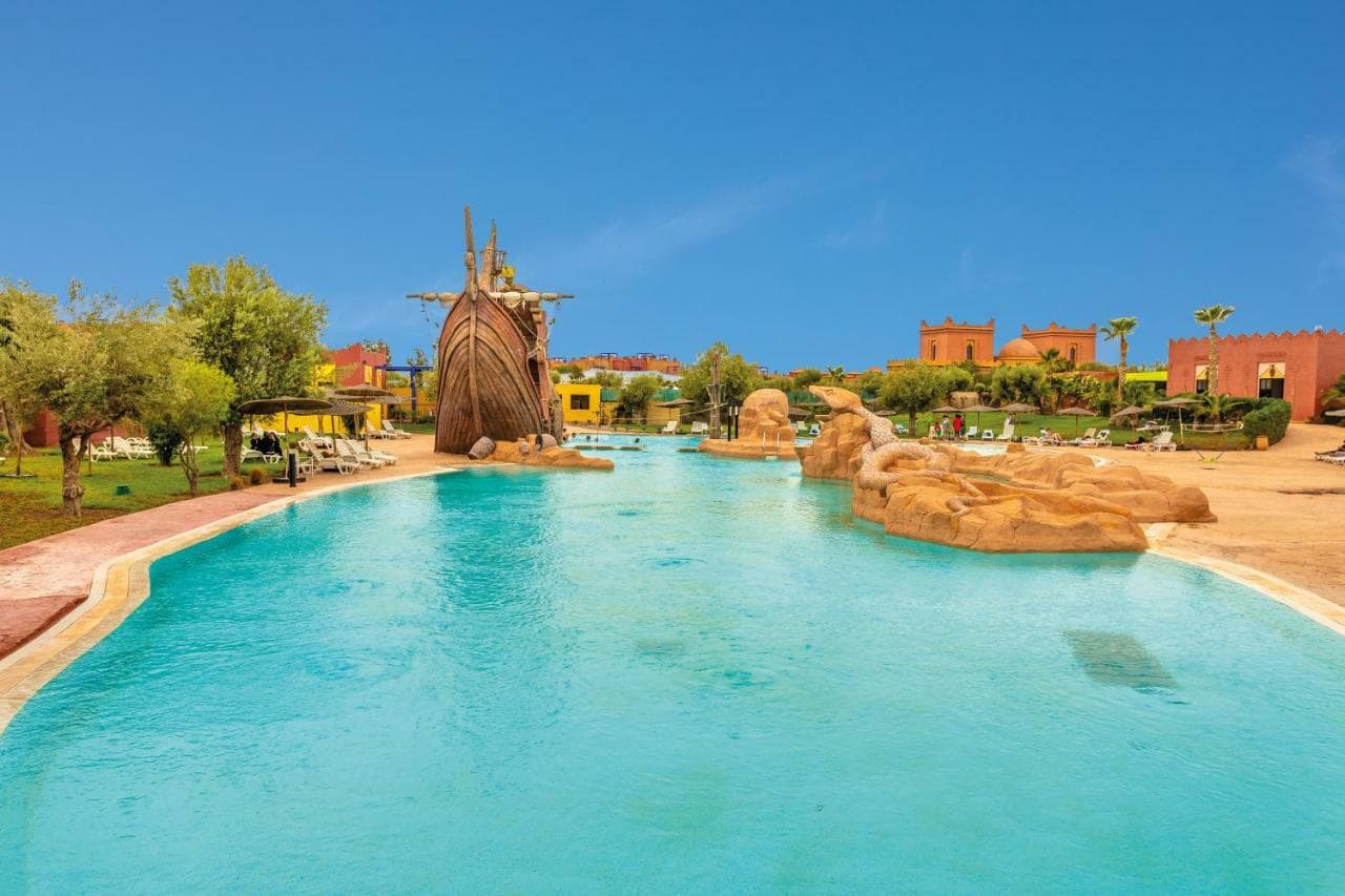 Piscine principale de la résidence